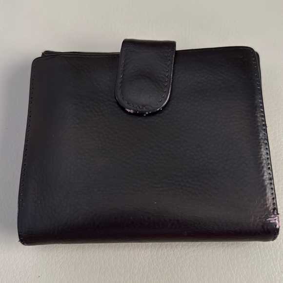 Authentic Chanel Small Wallet - Picture 2 of 8